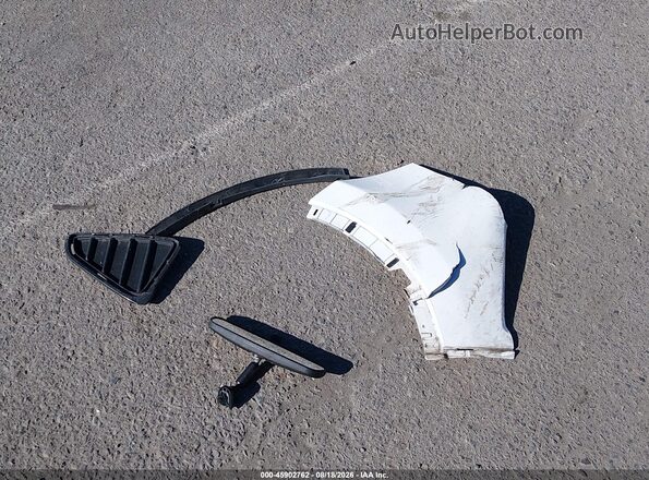 2T3ZFREV6JW511644 2018 TOYOTA RAV4 White Սարքավորումների վահանակի տեսք