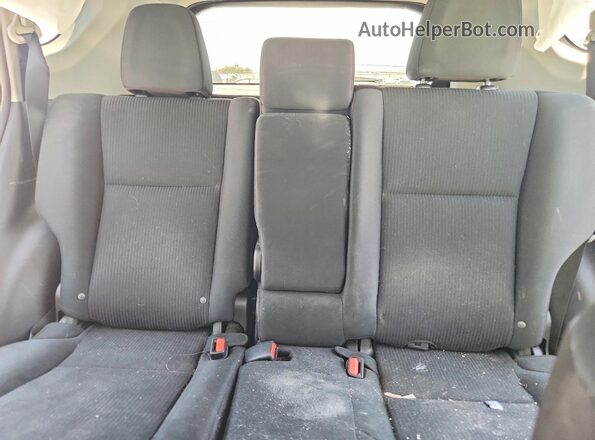 2T3ZFREV7GW262005 2016 TOYOTA RAV4 Silver Rear seats view