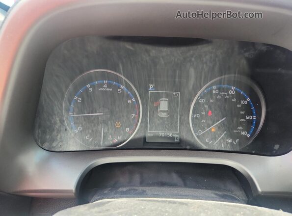 2T3ZFREV7JW448604 2018 TOYOTA RAV4 Red ხელსაწყოთა პანელის ხედი