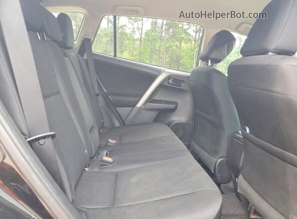 2T3ZFREV9HW330595 2017 TOYOTA RAV4 Black Вид задньої частини салону