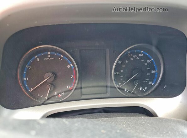 2T3ZFREV9HW364844 2017 TOYOTA RAV4 Purple Вид щитка приладів