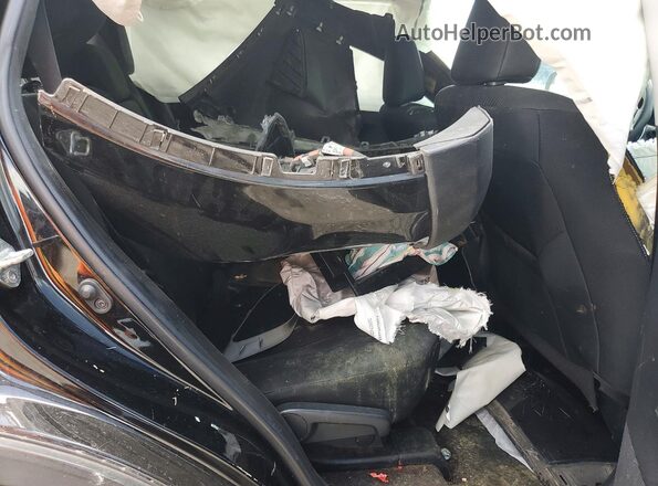 2T3ZFREV9JW477599 2018 TOYOTA RAV4 Black Вид задніх сидінь