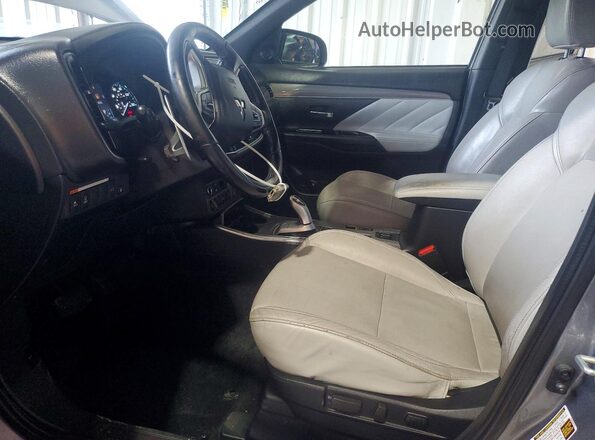 JA4J2VA74NZ030204 2022 MITSUBISHI OUTLANDER Серый Вид панели приборов