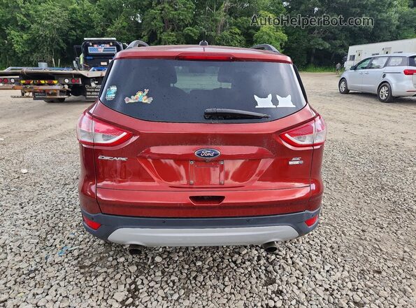 1FMCU9GX1GUC48023 2016 FORD ESCAPE Красный Вид салона спереди