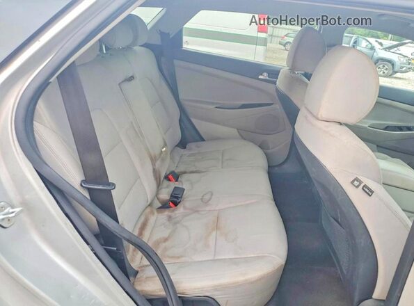 KM8J2CA47KU896659 2019 HYUNDAI TUCSON Серебряный Вид подкапотного пространства