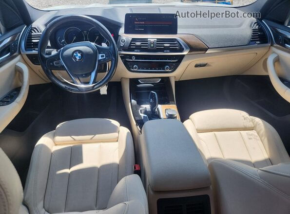 5UXTR7C55KLE94698 2019 BMW X3 White ხელსაწყოთა პანელის ხედი