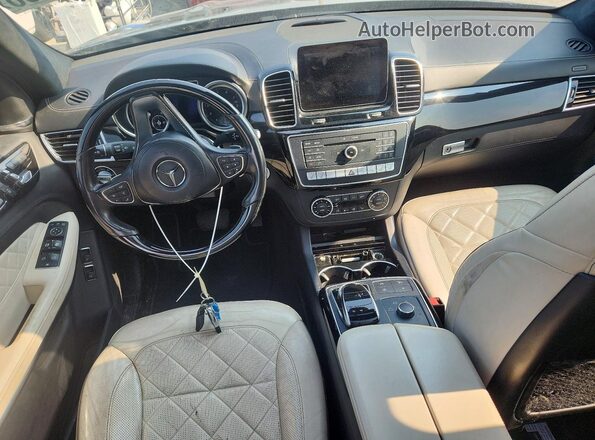 4JGDF7DE7HA885765 2017 MERCEDES-BENZ GLS Black Vista del cuadro de instrumentos
