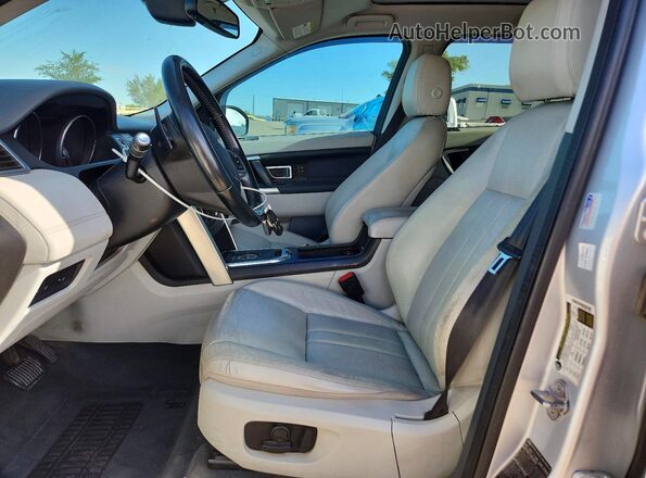 SALCR2BG7GH555203 2016 LAND ROVER DISCOVERY Silver Widok deski rozdzielczej