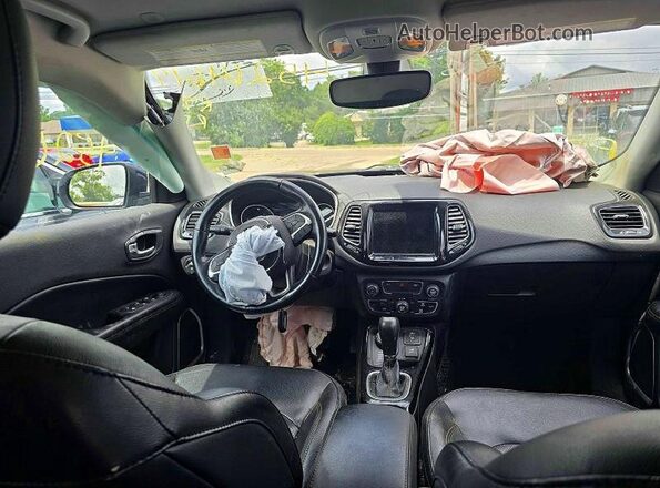 3C4NJDCB5LT223259 2020 JEEP COMPASS Синий Вид задних сидений
