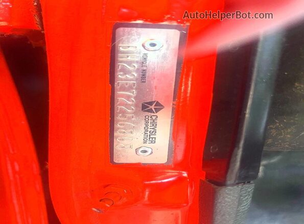 BH23E72256868 1967 PLYMOUTH BARRACUDA Оранжевый Вид задних сидений