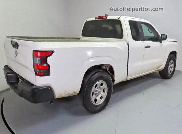 1N6ED1CL0RN628448 2024 NISSAN FRONTIER White Front right