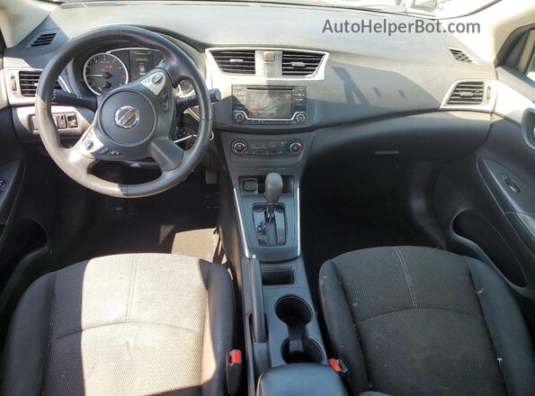 3N1AB7AP9JY337070 2018 NISSAN SENTRA Gray Вид щитка приладів