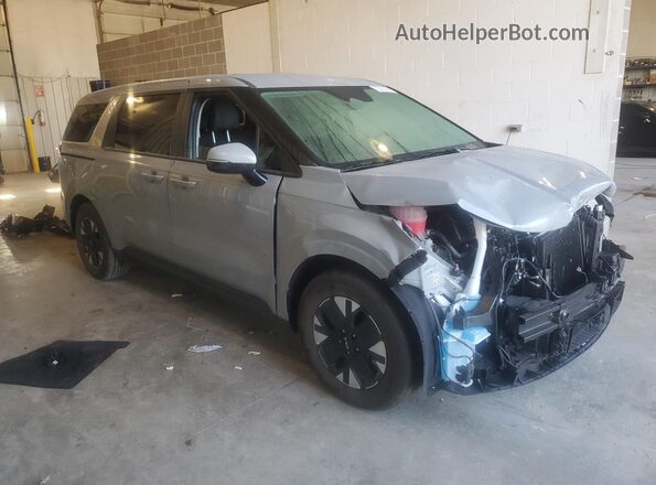 KNDNB5KA6V6194444 2027 KIA CARNIVAL Silver 