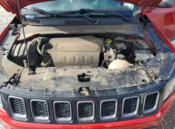 3C4NJDDB5JT501489 2018 JEEP COMPASS Red Engine compartment view