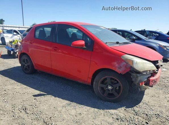 VNKKTUD30GA062568 2016 TOYOTA YARIS Red Դիմացի տեսք