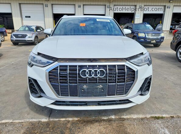 WA1DECF35R1034202 2024 AUDI Q3 White Widok z tyłu