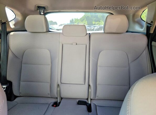 KM8J2CA4XKU982869 2019 HYUNDAI TUCSON White Вид задньої частини салону