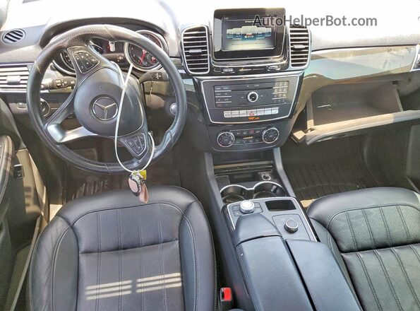 4JGDA5JB6HA888007 2017 MERCEDES-BENZ GLE Black Вид щитка приладів