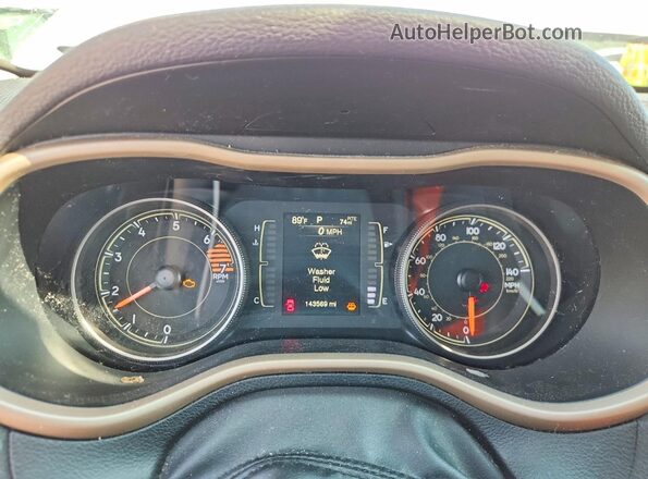 1C4PJLCB7HD232982 2017 JEEP CHEROKEE White Вид задніх сидінь