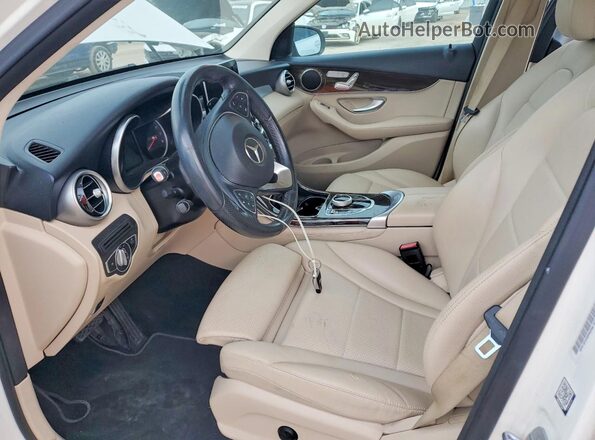 WDC0G4JB1KV138164 2019 MERCEDES-BENZ GLC-CLASS White Առջևի վահանակի տեսք