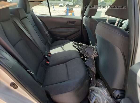 5YFB4MDE7PP032003 2023 TOYOTA COROLLA Silver Widok wnętrza z tyłu