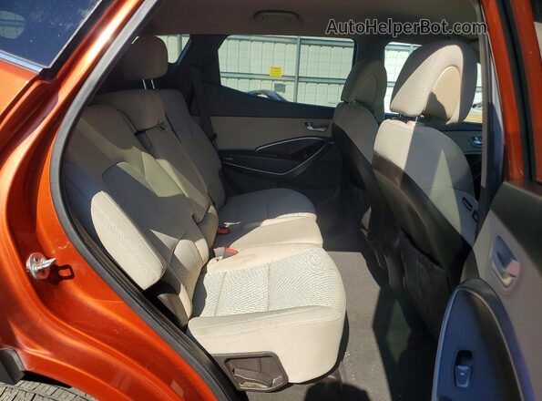 5XYZT3LBXHG405902 2017 HYUNDAI SANTA FE Orange Вид задньої частини салону