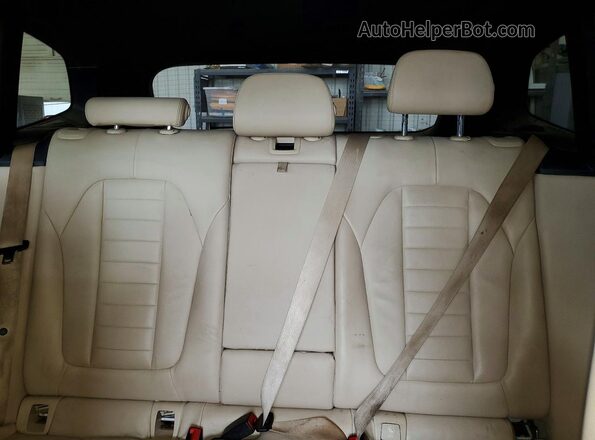 5UXTR7C54KLE98449 2019 BMW X3 White Rear interior view