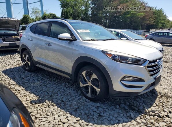 KM8J3CA25HU294329 2017 HYUNDAI TUCSON Silver Vista frontal