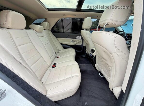 4JGFB8GB5MA396514 2021 MERCEDES-BENZ GLE-CLASS Белый Вид салона спереди