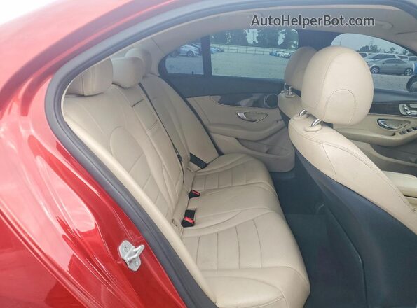 55SWF4JB2GU125155 2016 MERCEDES-BENZ C Red Սալոնի հետևի տեսք