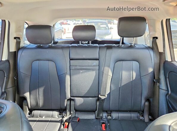 WDC4M4GB7LW011528 2020 MERCEDES-BENZ GLB-CLASS White Vista interior trasera