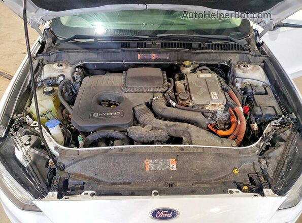 3FA6P0LU1HR400168 2017 FORD FUSION White Widok komory silnika