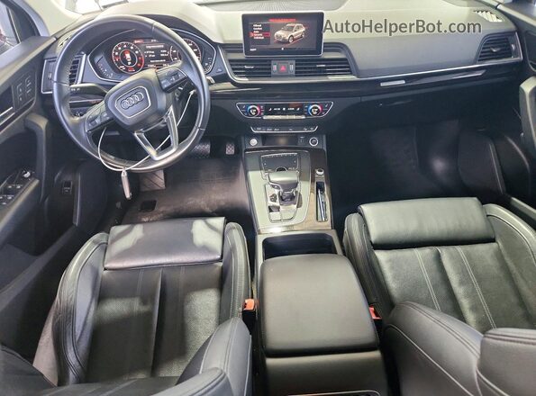 WA1BNAFY7J2178694 2018 AUDI Q5 Blue Instrument cluster view