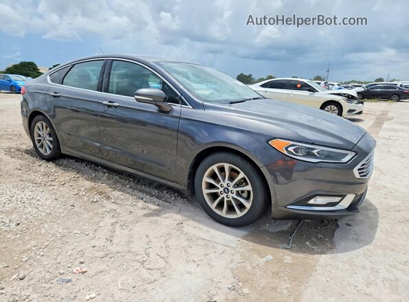 3FA6P0HD8HR372085 2017 FORD FUSION Gray Widok z przodu