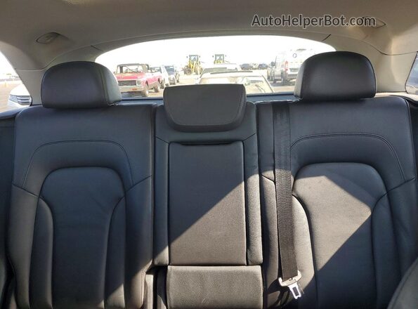 WA1L2AFP3GA032408 2016 AUDI Q5 Gray Rear interior view