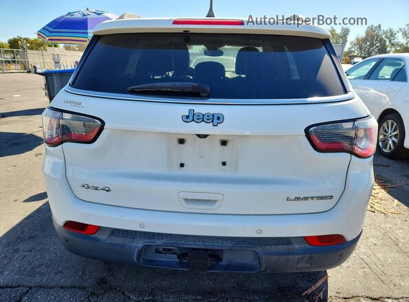 3C4NJDCB9HT631836 2017 JEEP COMPASS White Вид салону спереду