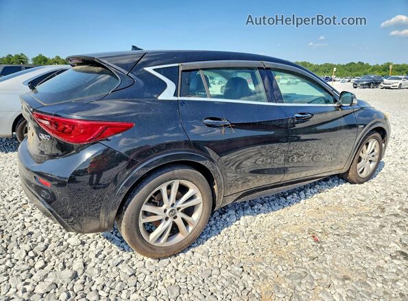 SJKCH5CP7JA059700 2018 INFINITI QX30 Black Передня права чверть