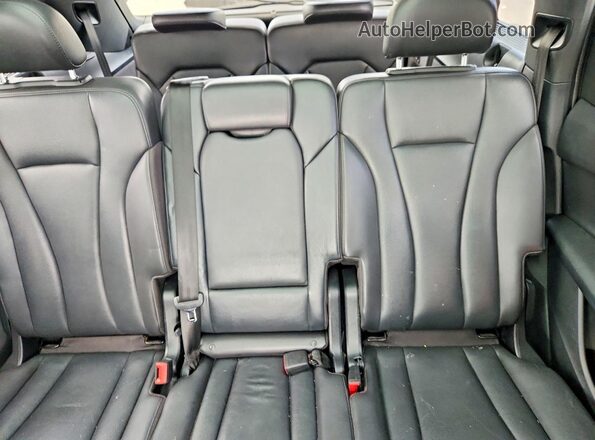 WA1VAAF78JD054762 2018 AUDI Q7 Gray უკანა სალონის ხედი