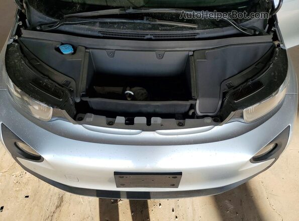 WBY1Z6C36HV949911 2017 BMW I SERIES Silver Շարժիչի բաժամունքի տեսք