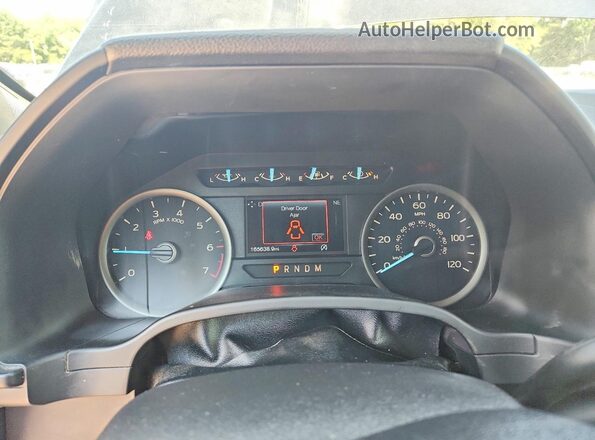 1FTEW1C51KFB00352 2019 FORD F150 Black Widok tylnych siedzeń