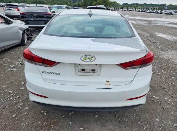 5NPD84LF2HH038930 2017 HYUNDAI ELANTRA White წინა სალონის ხედი
