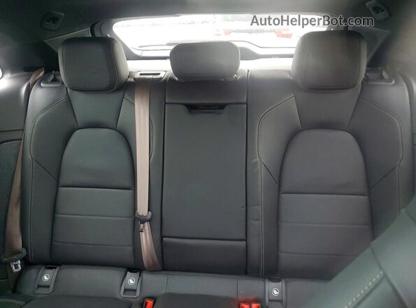 WP1AC2XA2RL200309 2024 PORSCHE MACAN Фиолетовый Вид задней части салона