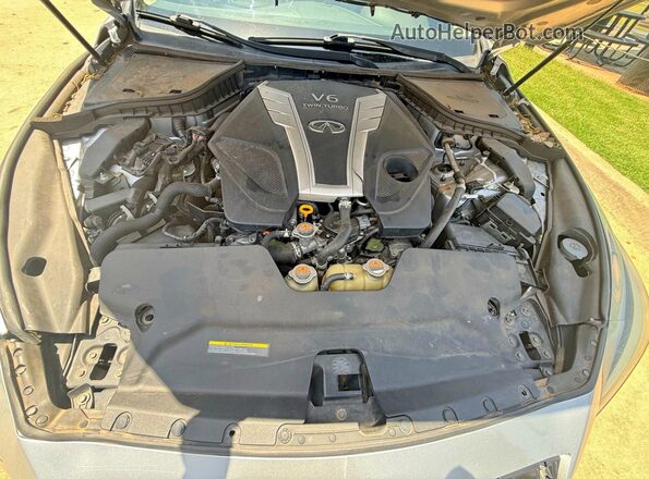 JN1EV7AR4JM440734 2018 INFINITI Q50 Серебряный Вид панели приборов