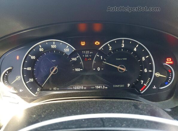 WBAJA7C38HG906929 2017 BMW 5 SERIES Черный Вид задних сидений