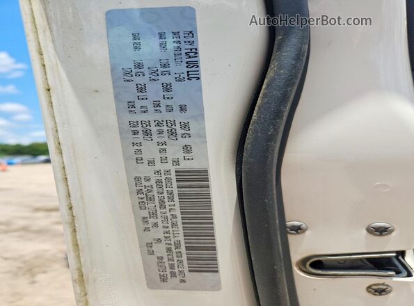 3C4NJDBB1LT173932 2020 JEEP COMPASS White 360 interior view