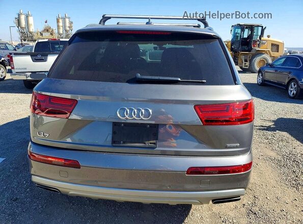 WA1LHAF79JD024950 2018 AUDI Q7 Серый Вид салона спереди