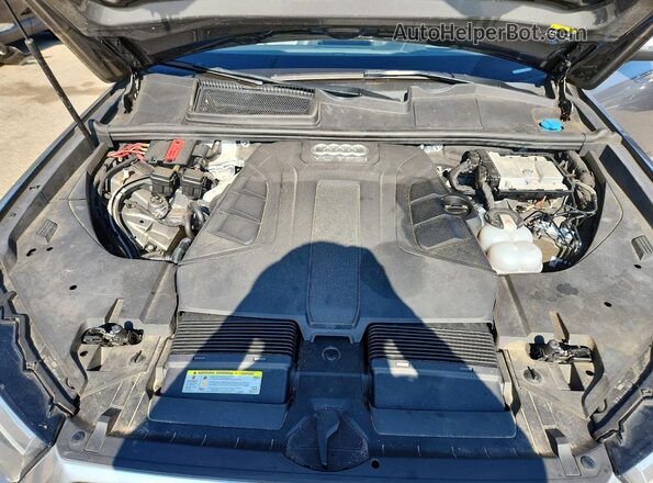 WA1VAAF76JD024742 2018 AUDI Q7 Gray Вид наклейки з VIN-кодом