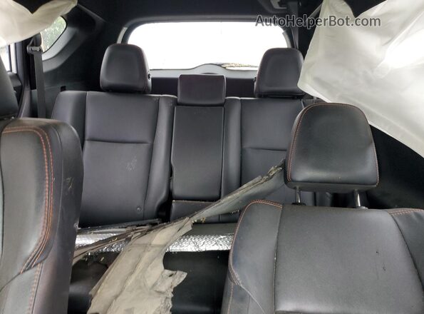 JTMNFREV7JJ725510 2018 TOYOTA RAV4 White Вид задньої частини салону
