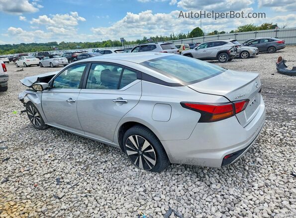 1N4BL4DV7MN389957 2021 NISSAN ALTIMA Серебряный Задняя правая четверть