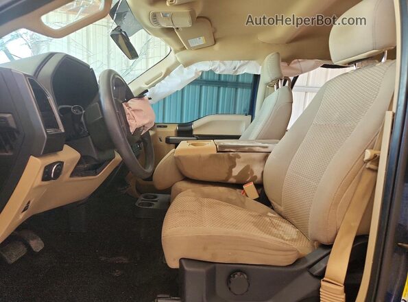 1FTEW1E83HKD82159 2017 FORD F150 Синий Вид панели приборов